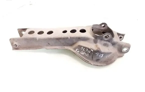 Volvo V70 Rear control arm