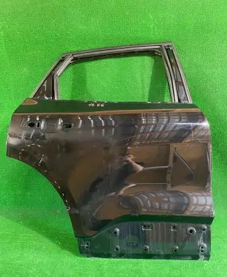 Ford Kuga III Rear door