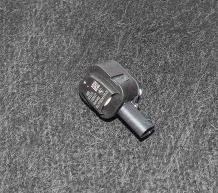 BMW X5 F15 Airbag deployment crash/impact sensor 9224178