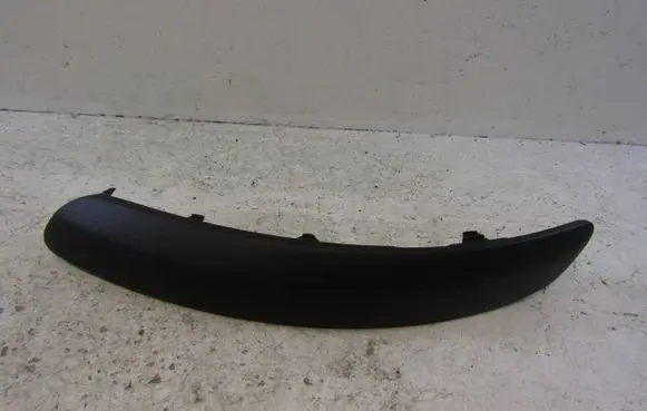 Volkswagen Golf Plus Front bumper splitter molding 5M0807717E