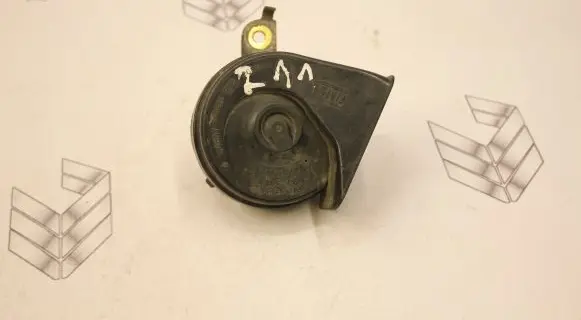 Mercedes-Benz E W211 Horn signal A0045429120