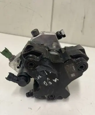 Volvo S60 Fuel injection high pressure pump 09275 30756125 0445010111