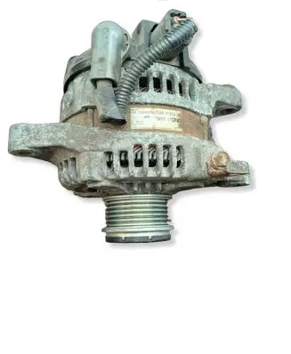 Toyota Avensis T270 Generator/alternator 270600T051 1042102181