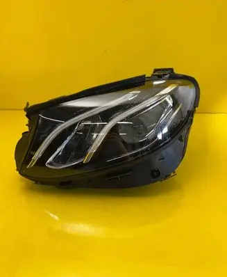Mercedes-Benz E W213 Headlight/headlamp A2139068708