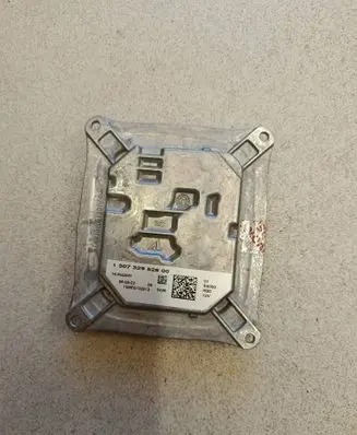 Citroen Jumper Xenon control unit/module 130732952800 10EEG132513