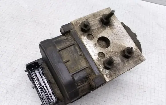 Nissan Almera N16 ABS Pump 0273004635 0265216899 476605M306