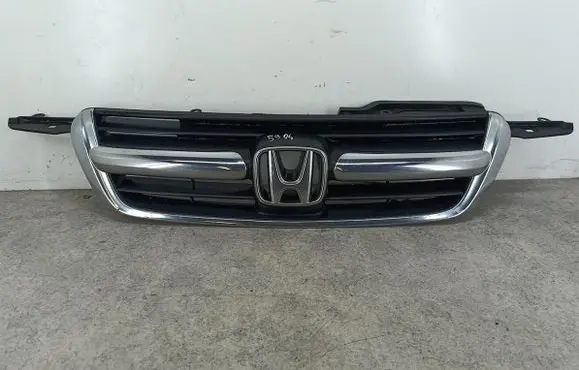 Honda CR-V Front grill 