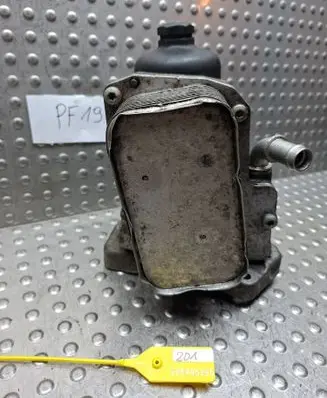 Chrysler Voyager Oil filter mounting bracket S26405386 70313766