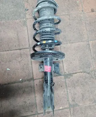 Citroen C4 II Picasso Front shock absorber with coil spring 3348002