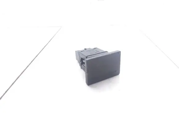 Volkswagen Touareg I Passenger airbag on/off switch 7L6919235