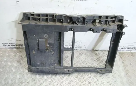 Peugeot 207 Radiator support slam panel
