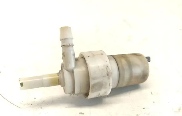 Peugeot 605 Windscreen/windshield washer pump