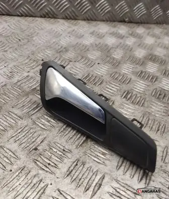 Volkswagen PASSAT B6 Front door interior handle 3c1837114