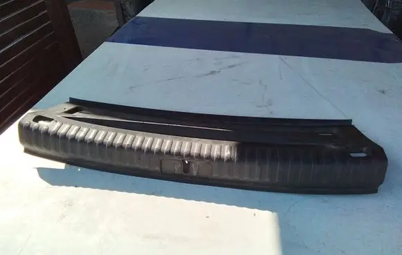 Volkswagen Tiguan Trunk/boot sill cover protection 5N0863459
