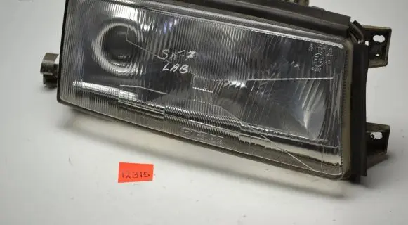 Skoda Octavia Mk1 (1U) Headlight/headlamp 13315