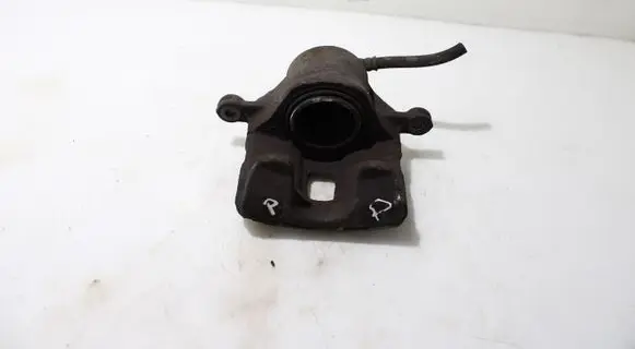 Hyundai Tucson JM Front brake caliper