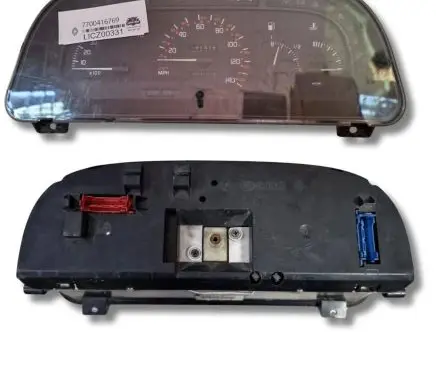 Renault Laguna II Speedometer (instrument cluster) 7700416769
