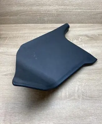 Mercedes-Benz E W211 Foot area side trim A2116801306