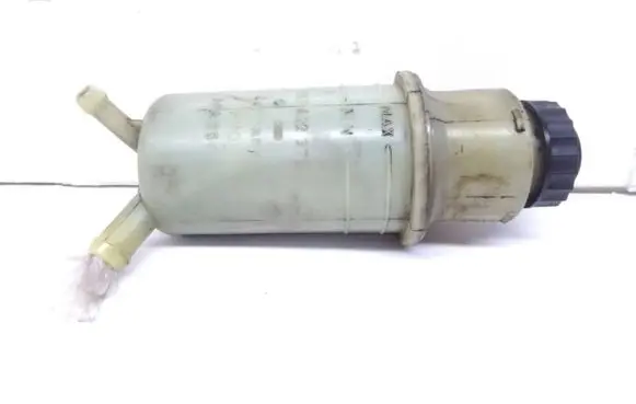 Volkswagen PASSAT B4 Power steering fluid tank/reservoir 357422372