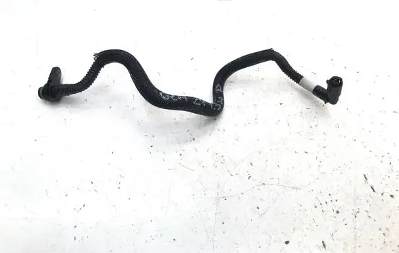 Mercedes-Benz GLA H247 Breather hose/pipe A2820186100