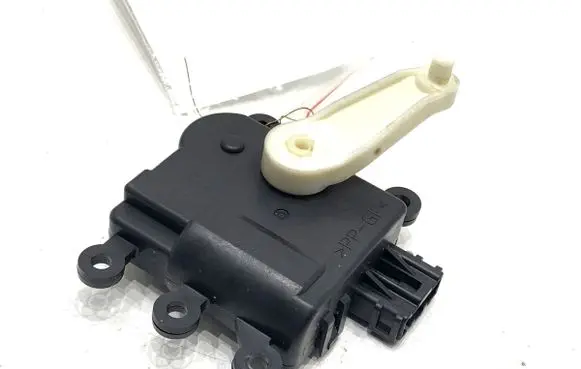 Mazda 3 II Air flap motor/actuator
