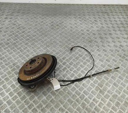 Mercedes-Benz C W204 Rear wheel hub A2043503208 A2043500441