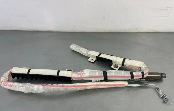Hyundai i30 Roof airbag 85020G4000