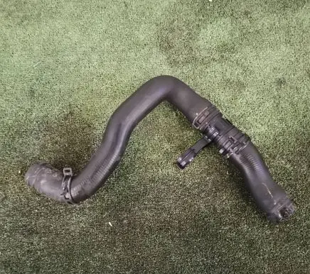 Mini One - Cooper Coupe R56 Engine coolant pipe/hose 2757494