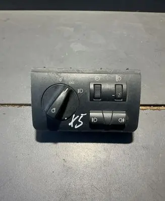 BMW X5 E53 Light switch 8372204 037045050 016631