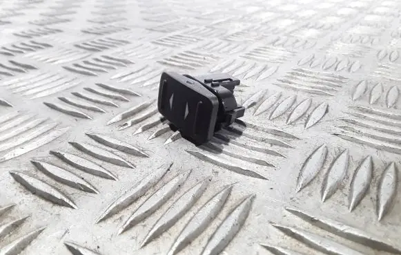 Ford Mondeo MK IV Electric window control switch 6M2T14529AD 24122009 24129D7272