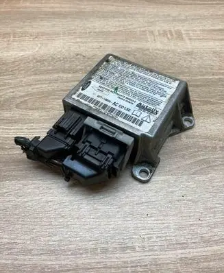 Ford Mondeo Mk III Airbag control unit/module 4S7T14B056AC 603951000 Used