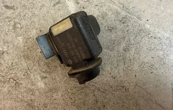Volkswagen Amarok Air quality sensor 5K0907659