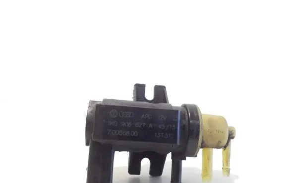 Volkswagen Transporter - Caravelle T5 Vacuum valve 1K0906627A