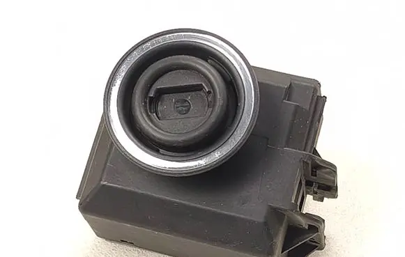 Mercedes-Benz CLS C218 X218 Ignition lock A2189054701 20260401HCR1421 2189054701