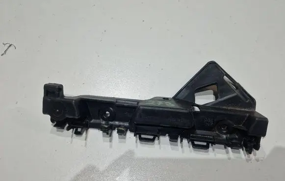 Renault Trafic III (X82) Front bumper mounting bracket 622215320R 93463164