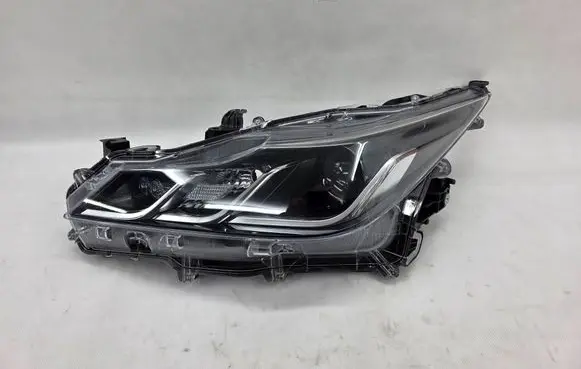 Toyota Corolla E210 E21 Headlight/headlamp 8115002T3100