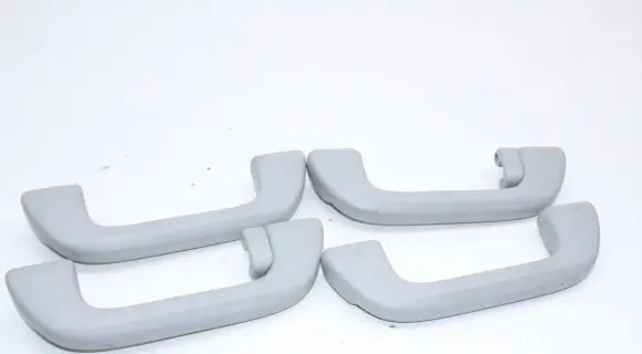 Honda CR-V A set of handles for the ceiling 