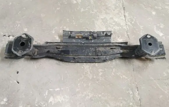 Rear beam