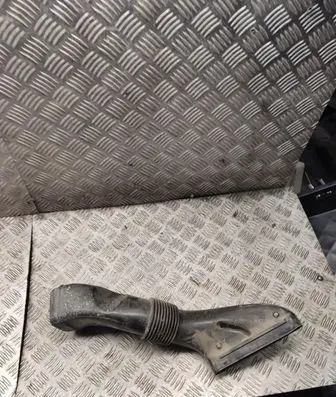 Volvo XC70 Air intake duct part 8638624
