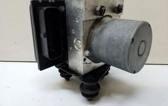 Audi A5 8T 8F ABS Pump 8K0907379BP 8K0614517FB