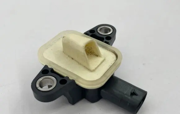 Audi A7 S7 4G Airbag deployment crash/impact sensor 4H0955557