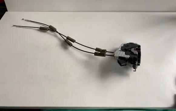 Nissan Murano Z52 Front door lock 09612530