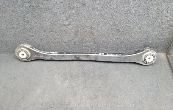 Rear control arm