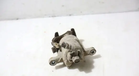 Honda FR-V Rear brake caliper