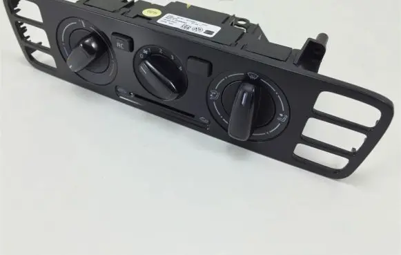 Volkswagen Up Climate control unit 1S0820045D