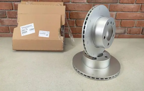 BMW 2 F22 F23 Front brake disc 6792215