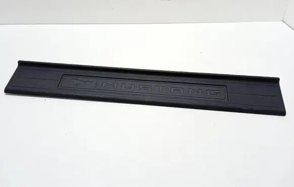 Ford Mustang VI Front sill trim cover FR3B6313222ADW