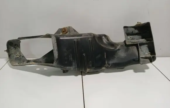 Honda Civic Brake cooling air channel/duct 