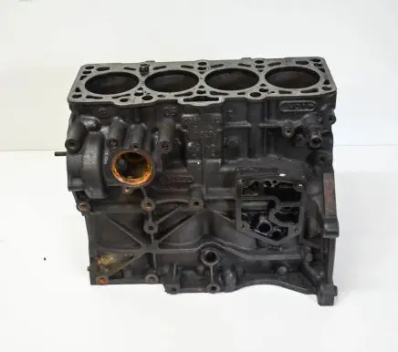 Volkswagen Touran I Engine block 
