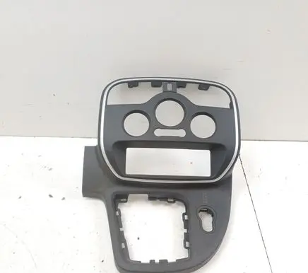 Renault Kangoo II Radio/GPS head unit trim 682608894R 969333720R